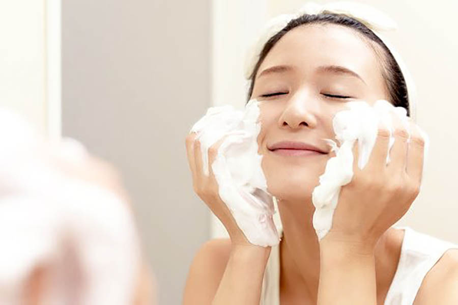 Cách chăm sóc da sau mụn